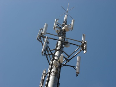Telecom Tuesday: Mobile Towers, growth, foreign mobile ban, 3g Spectrum & more… telecom tuesday MobilePhoneTowers Telecom Tuesday: Mobile Towers, growth, foreign mobile ban, 3g Spectrum & more…