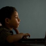 kids-computer-play kids-computer-play