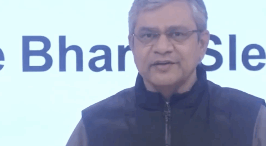 रेल यात्रियों के लिए बड़ी खुशखबरी, Howrah-Guwahati तक शुरू होगी पहली Vande Bharat Sleeper Train!