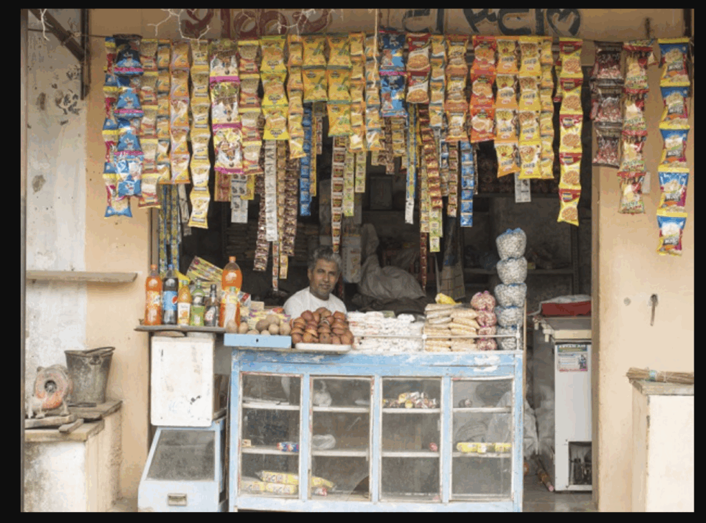 ग्रामीण भारत में Education से ज्यादा Tobacco पर खर्च , रिपोर्ट में चौंकाने वाला खुलासा