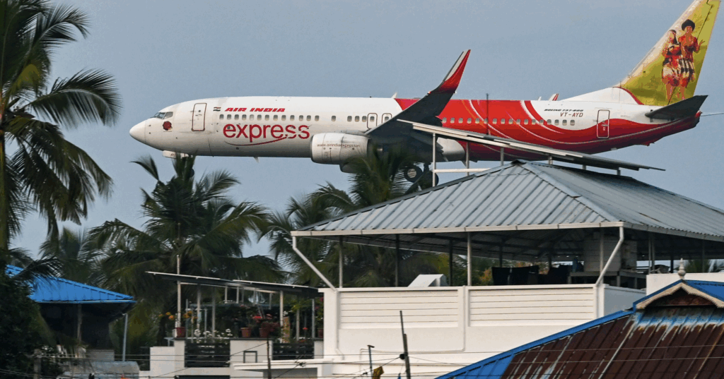 आज से महंगी हुई ‘Air India’ की टिकट, जानें नए फ्यूल सरचार्ज की पूरी लिस्ट!