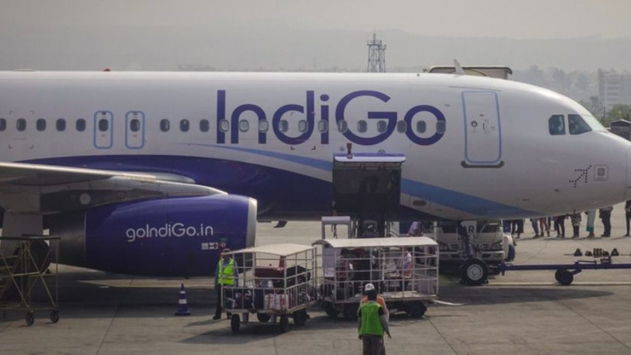 Indigo Becomes 1st Indian Aviation Company To Have Rs 1 Trillion Market Capital!