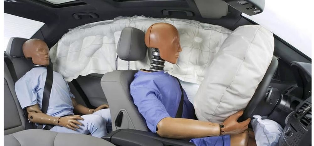 6 Airbags Won't Be Compulsory For All Cars Sold In India: Transport Minister Issues Clarification For All Auto Companies