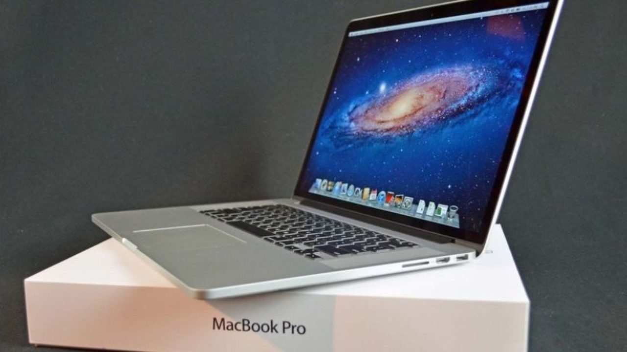 Apple, Xiaomi, Samsung & Other Tech Firms Allowed To Import Laptops In India: No Laptop Import Ban For These Companies