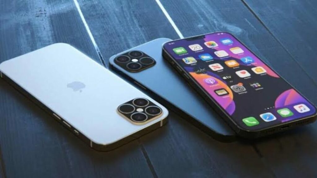 Apple Plans To Make Rs 1 Lakh Crore Worth Of iPhones In India Next Year: 185% Increase In Last 12 Months!