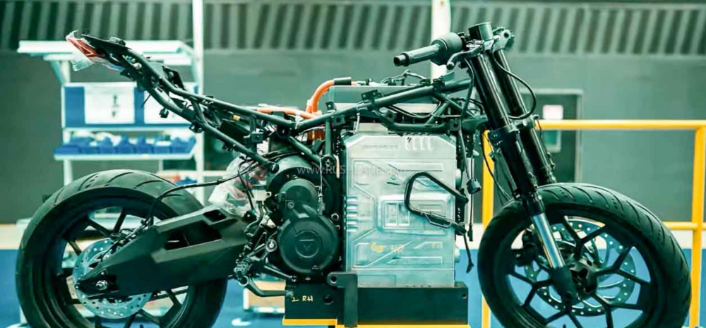 8 Lakh Kms Warranty Offered For This Electric Motorcycle: Highest In India So Far!