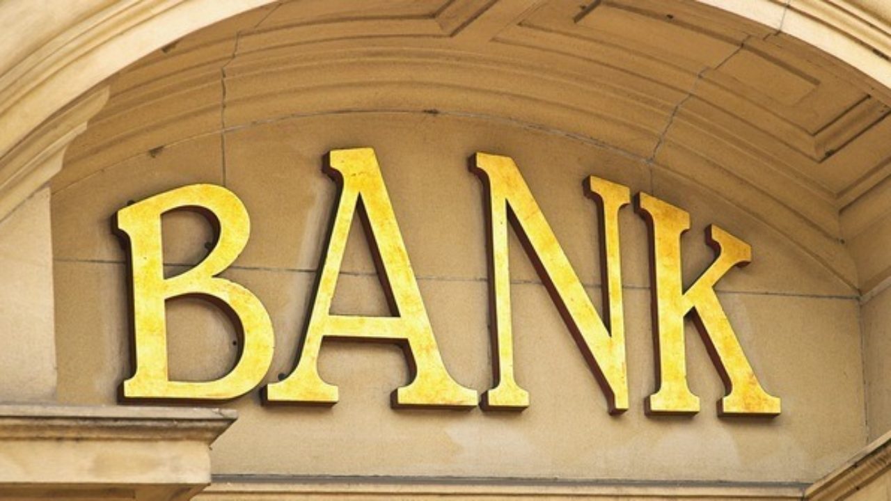 Banks Will Be Closed For 17 Days In December: Check The Full List Of Bank Holidays In December