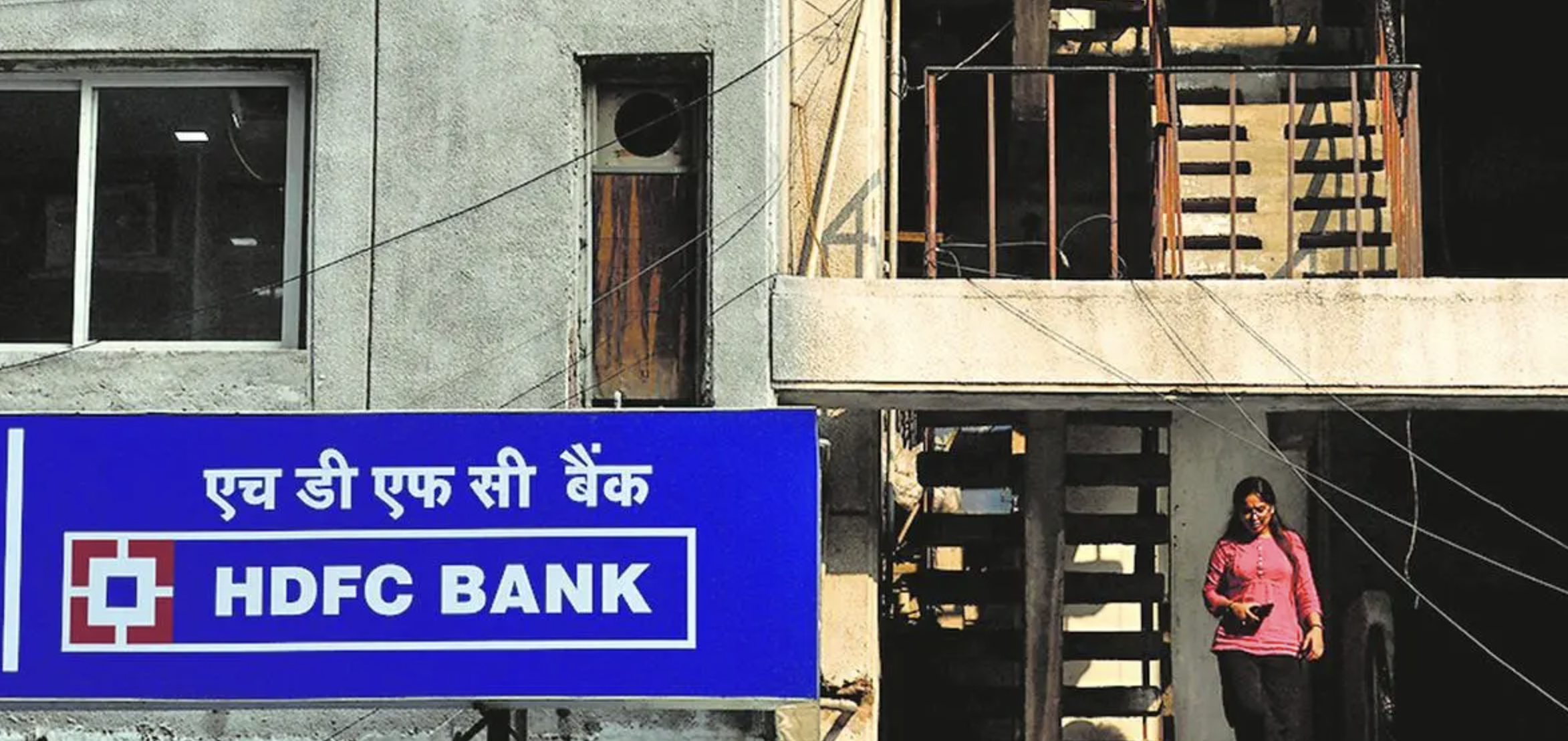 Dubai Bans HDFC Bank Fom On-Boarding New Customers