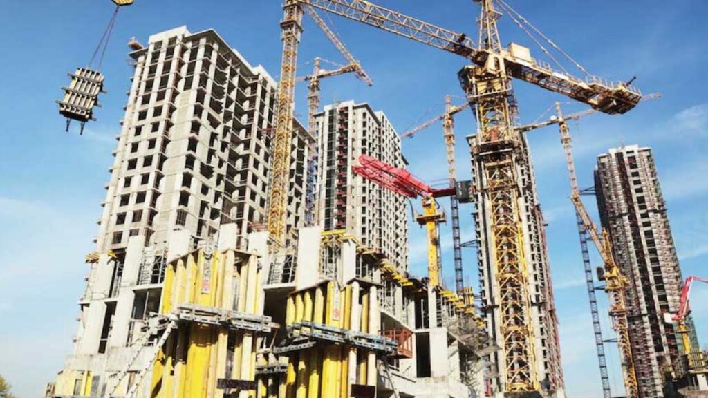 Real Estate, NBFC Employees Will get 10% Salary Hike In 2026