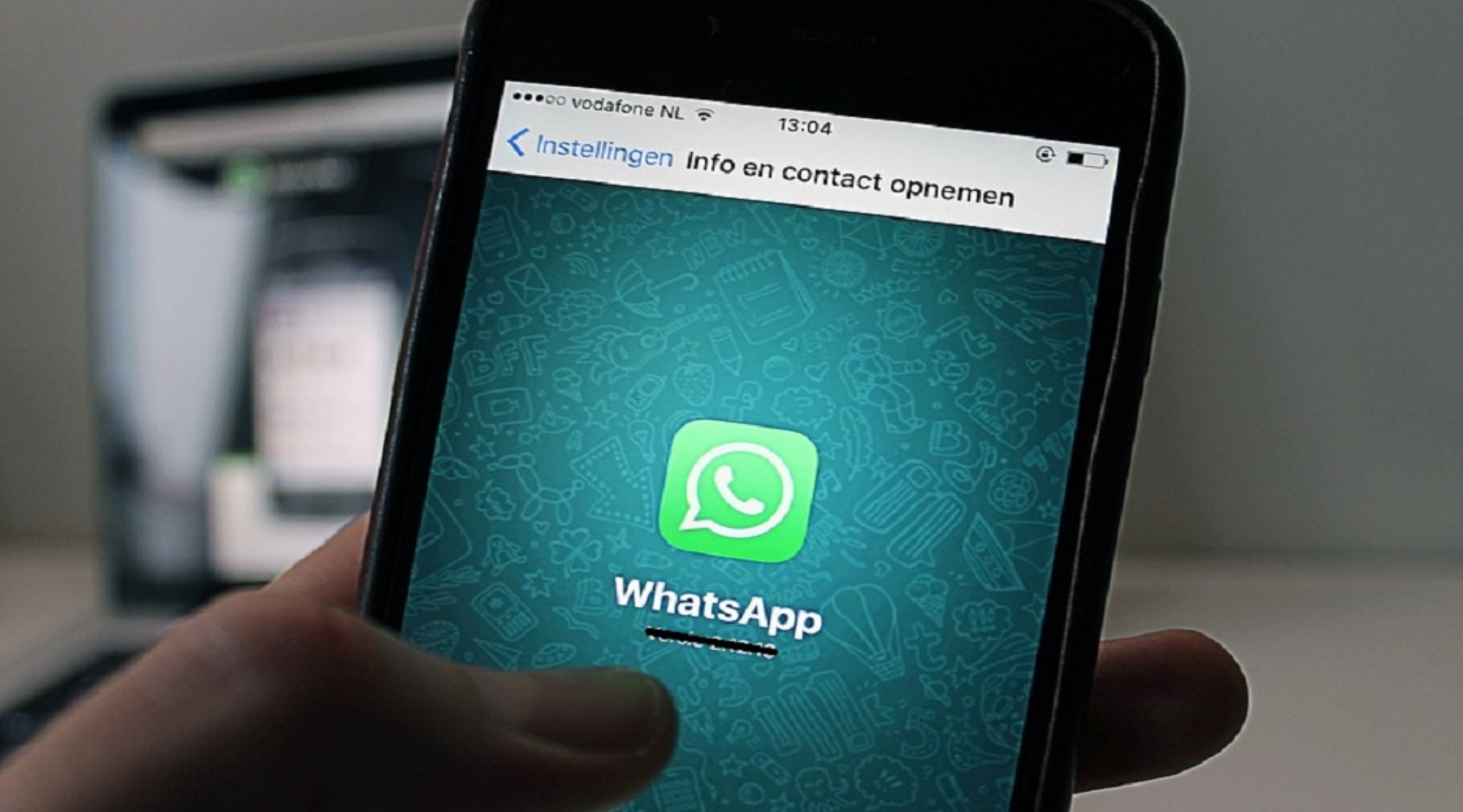 In Europe, Whatsapp To Allow Chats Via 3rd Party Apps