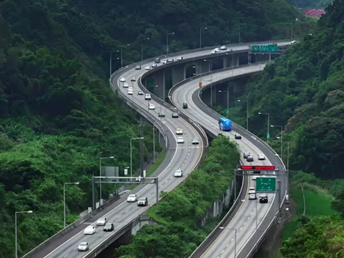 UP Govt Allocates Rs 3000 Crore To Expand Delhi-Dehradun Expressway Into 6-Lanes