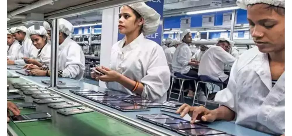 Apple Will Partner With Indian Chipmakers To Assemble iPhone Components