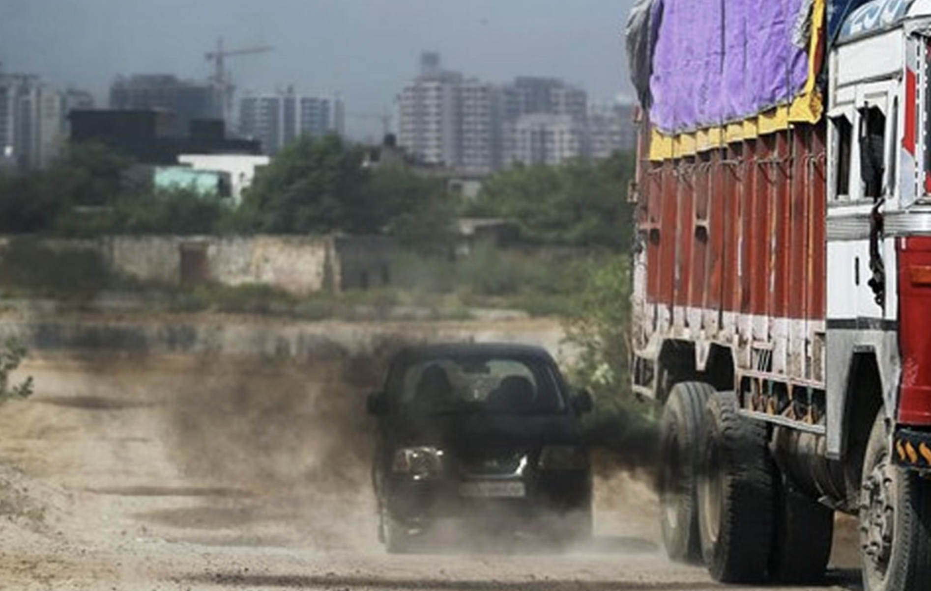 Trucks Contribute 50% Pollution, But Has Only 3% Share In Vehicles