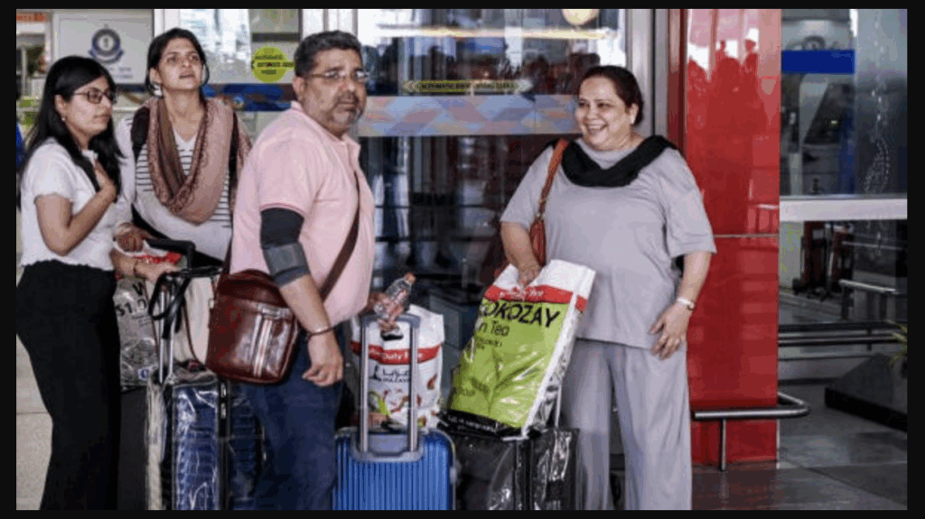 11 Lakh Indians Return From Middle East In 45 Days 