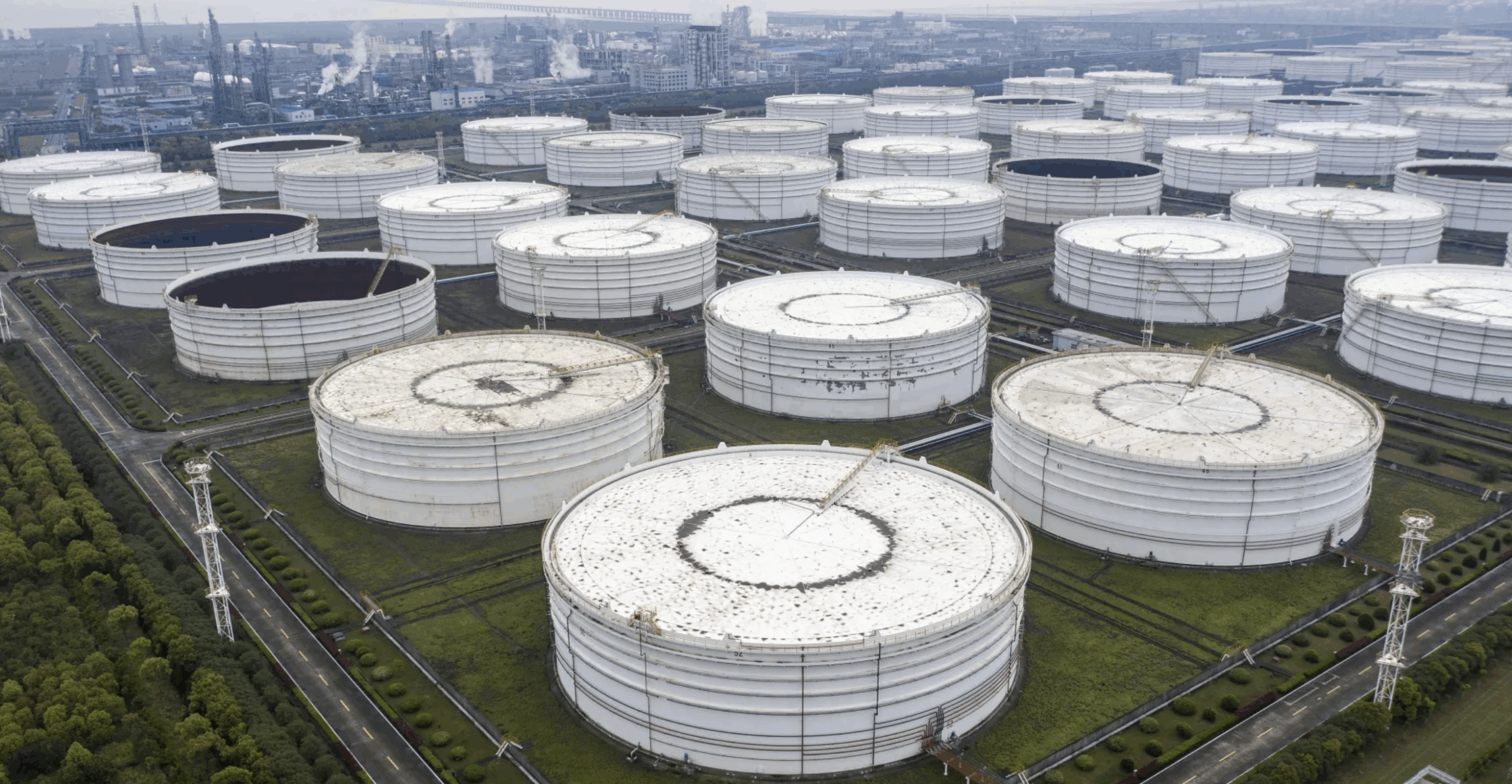 China Has 1.4 Billion Barrels Of Oil Reserve, India Has Only 21 Million