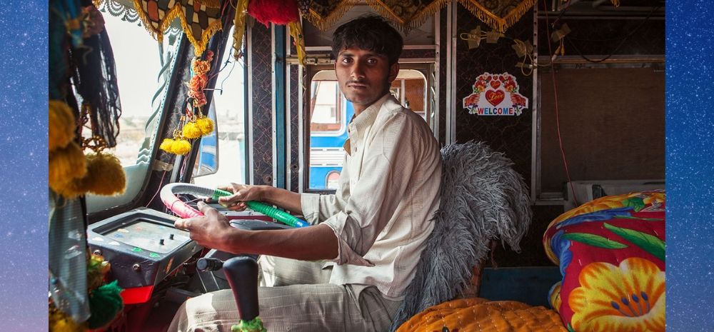 17 Lakh Trucks Go Off-Road; FMCG Price Can Increase