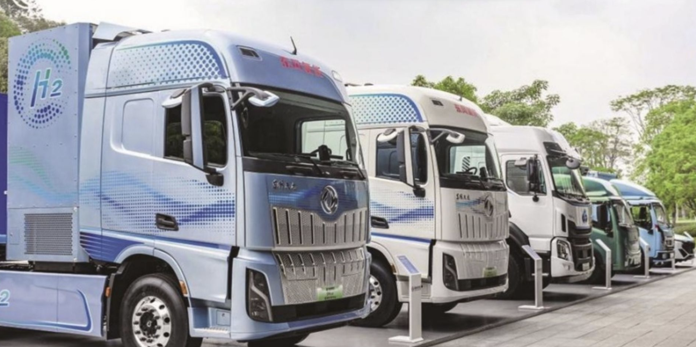 Chinese 49-Ton Hydrogen Truck Refuels In 15 Mins, Assures 1700 Kms Drive