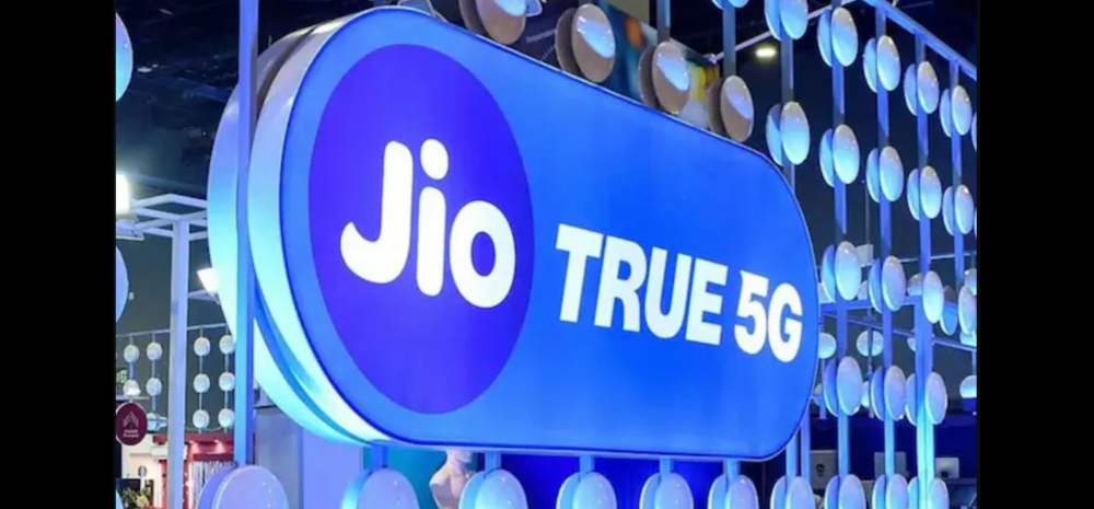 Court Orders Jio To Pay Rs 19,700 To User Having Slow Internet