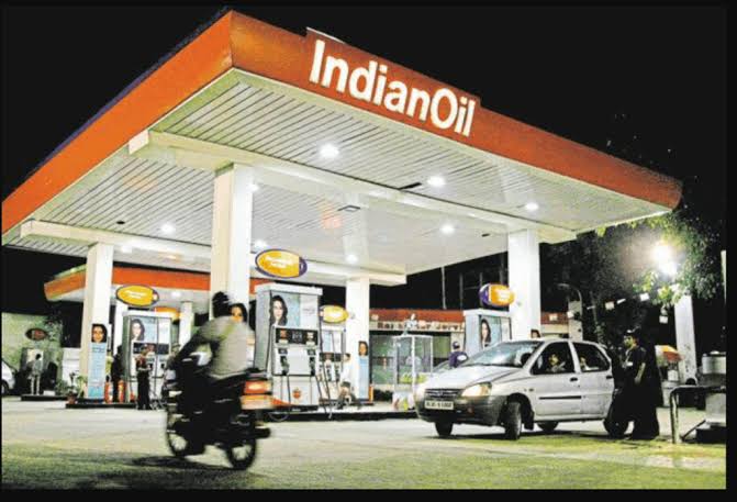 Govt Can Sell Pure Petrol At Higher Price Than E20 Fuel