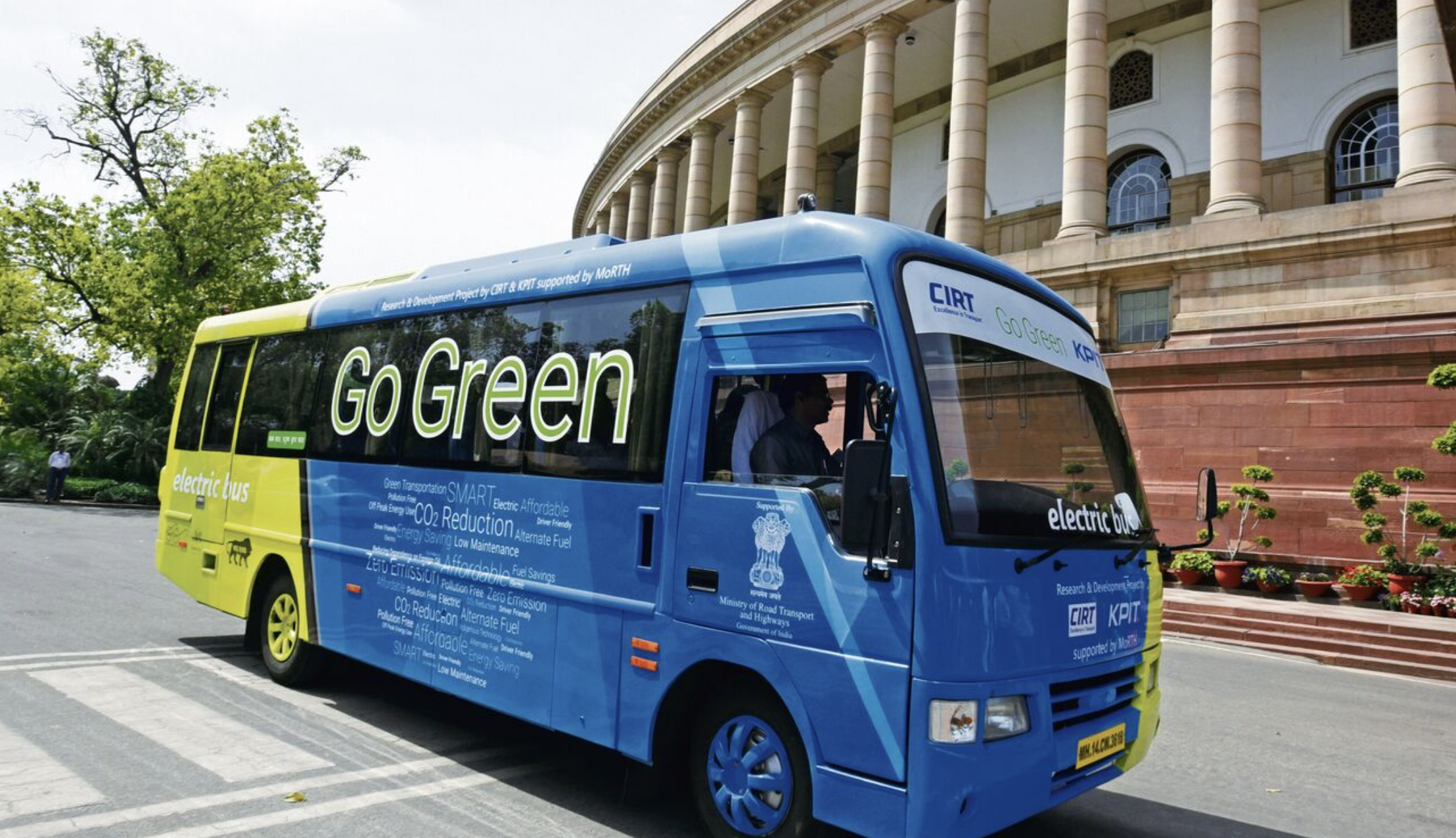 Mahindra Will Launch Electric Buses, Trucks By FY27