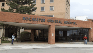H-1B Visa Row: ‘80 Foreign Workers, Only 2 Americans’ Claim Puts New York Hospital Hiring Under Scrutiny