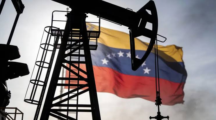India's Oil Import Bill Jumps 48% To $74.8 Billion As Crude Prices Soar