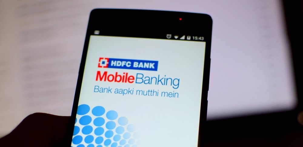 Mobile Banking Witnesses Unprecedented Jump; Rs 49k Cr Worth Of Mobile Transactions Happened In December 2015