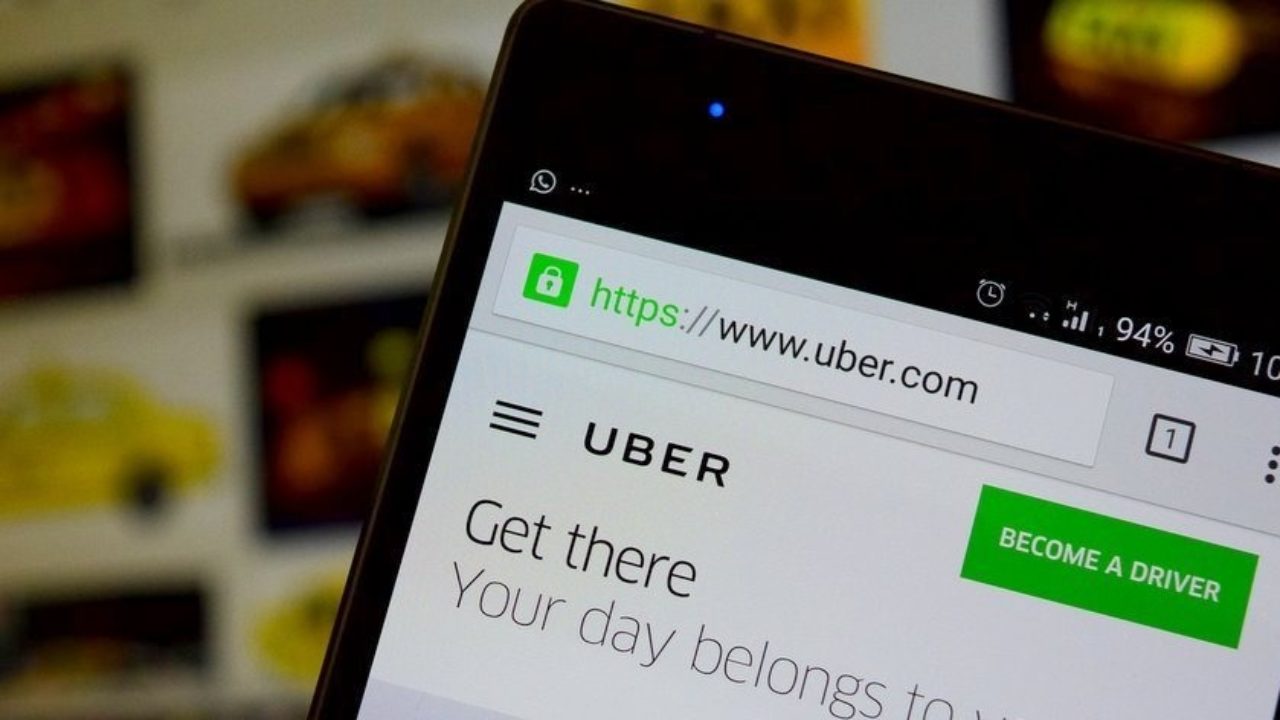 Uber Will Now Charge The Fares Based On Artificial Intelligence 