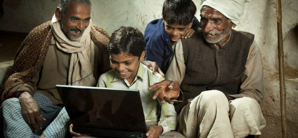 Internet Users In India Are Increasing