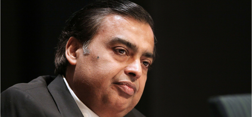 Reliance jumps into ecommerce