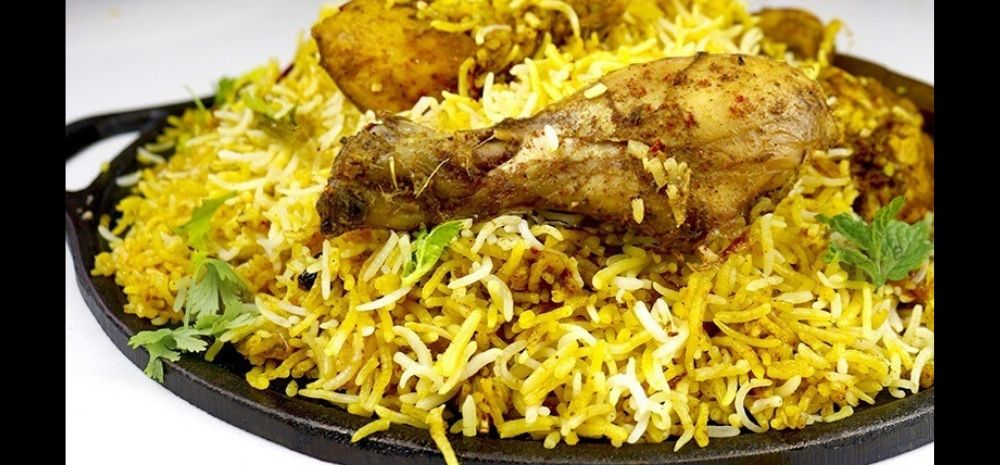 Hyderabad Techie Orders Biryani On Zomato; Robbed Of Rs 50,000 By Fake Customer Care Reps 