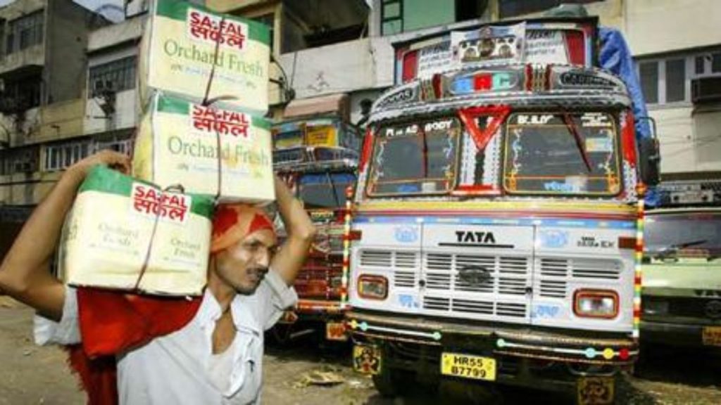 Truck Drivers Paid Rs 48,000 Crore Bribe To Corrupt Govt Employees In 2019; Guwahati #1 In Bribes, Rs 1257 Avg Bribe/Trip 