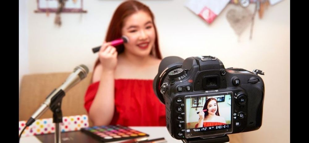 Social Media Influencers Can Be Sued For False Promotions; Govt Will Regulate Them Now 