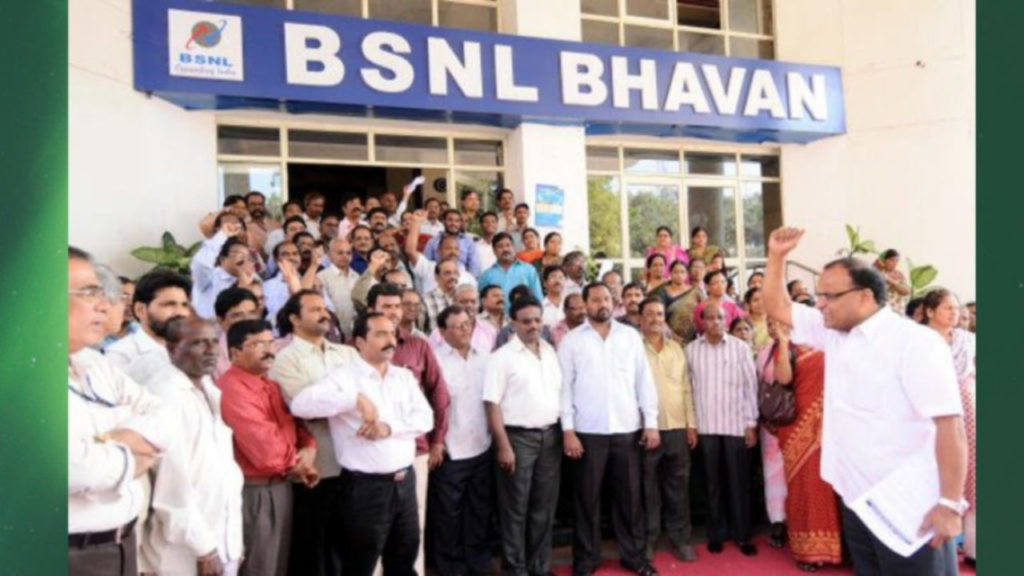 70,000 BSNL Employees On Strike - They Ask Why Govt Is Not Allowing 4G Roll Out Across India