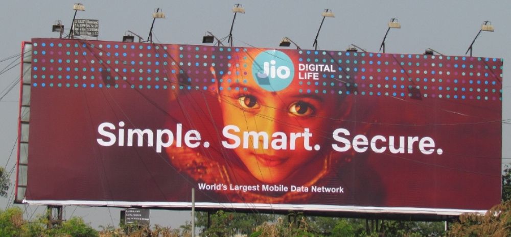 Jio Slashes 4G Tariff: Get 1.5GB/Day At Rs 2.99/GB Cost, For 336 Days! 3 Long Term Plans Launched 