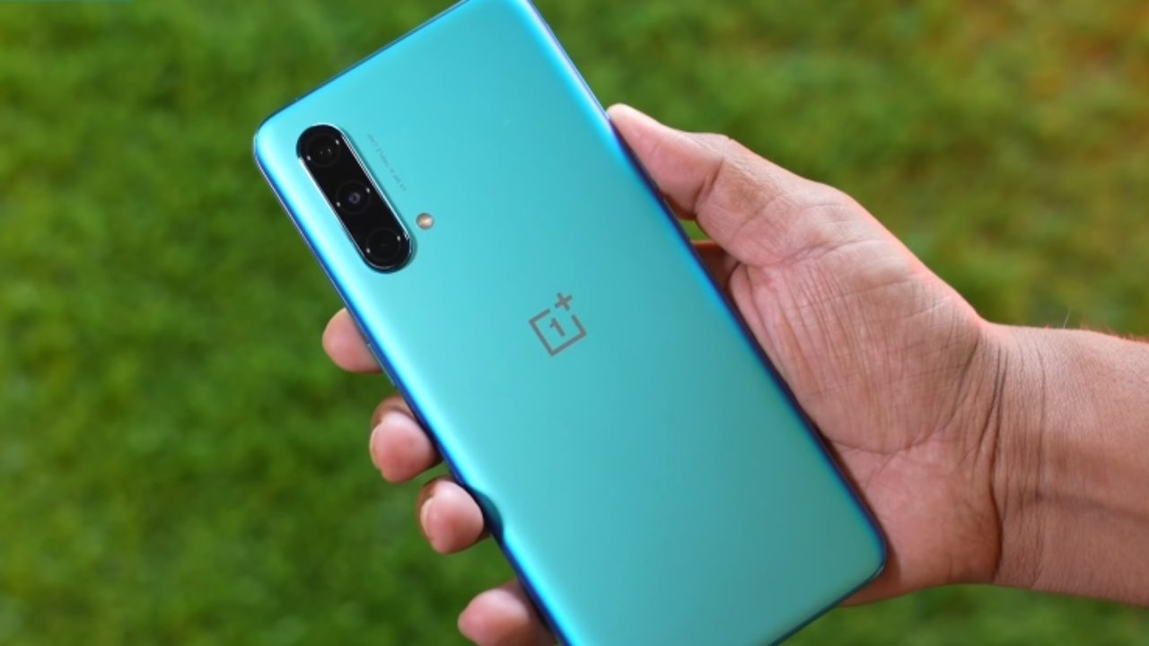 Oneplus Nord Ce 5g Review In 5 Points Should You Even Consider This Oneplus Trak In Indian Business Of Tech Mobile Startups