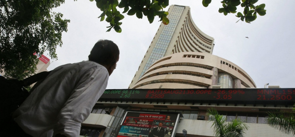 TCS, Infosys Shares Hit Record High: Find Out Why This Is Happening? Should You Buy These Stocks?