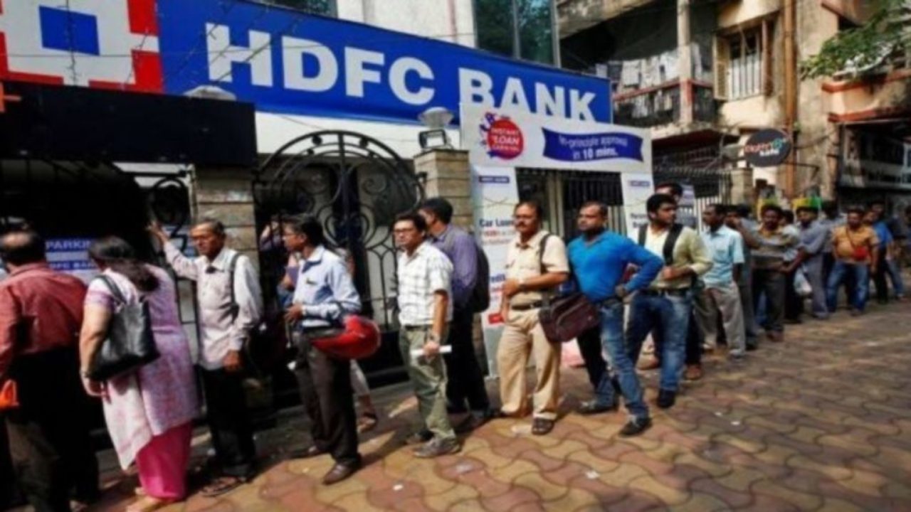 People lining up in front of HDFC Bank