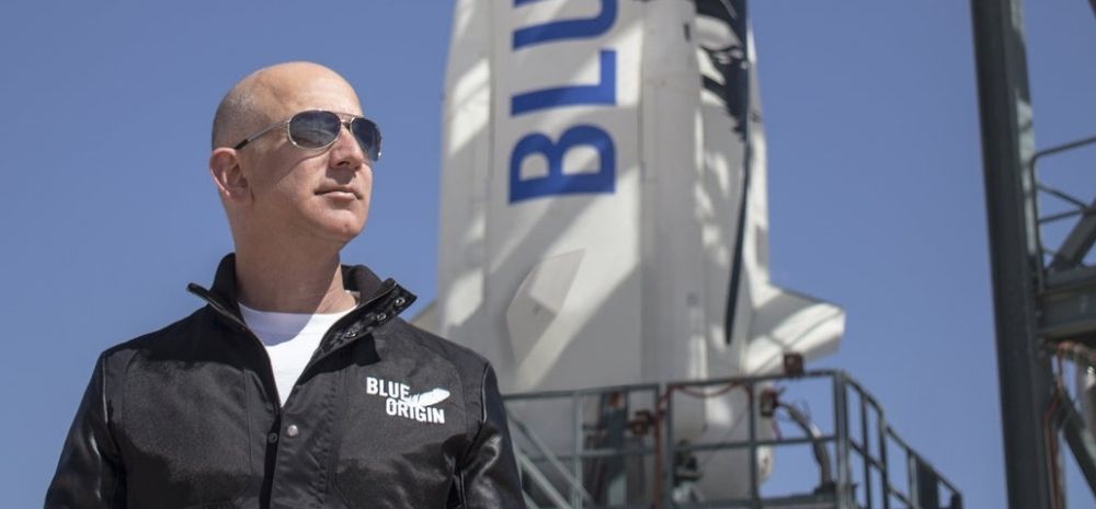 Jeff Bezos Successfully Flies To Space With World's Youngest & Oldest Astronauts!