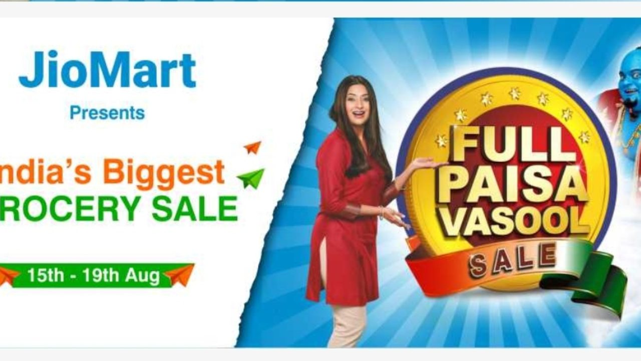 An advertisement by JioMart promoting a grocery sale event