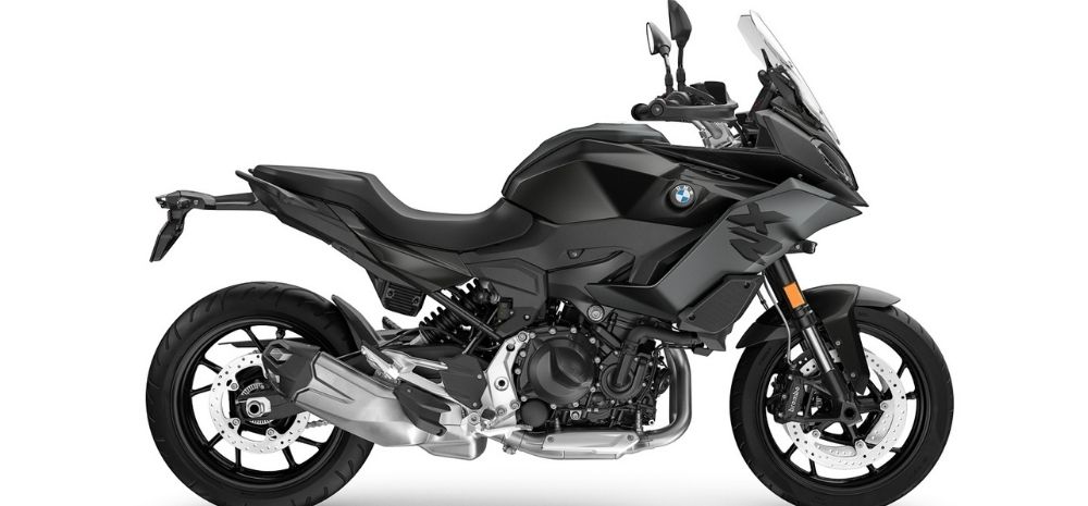 BMW Launches 2022 BMW F 900 XR Bike In India With These New Features; Rs 12.30 Lakh Is The Price!