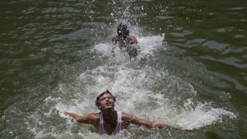 Savage Summer Hits Entire India With Record-Breaking Temperatures; Power Cuts In These States As Power Demand Surges