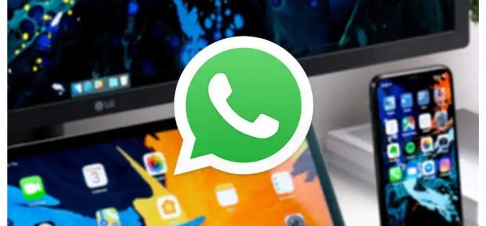 Whatsapp Users Can Soon Chat Via Multiple-Phones, Tablets At The Same Time! How Will This Work?